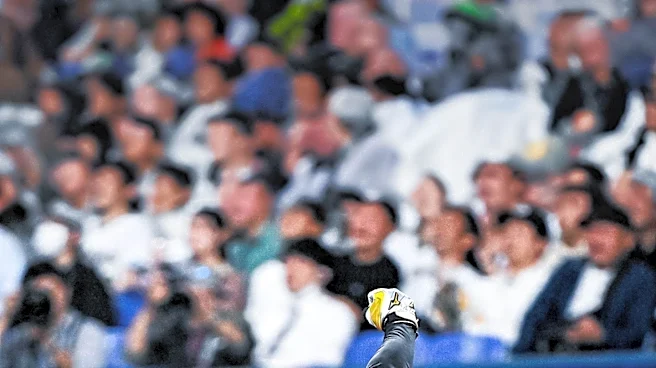 Seiya Suzuki Hits Solo Home Run Against Brewers in MLB Game