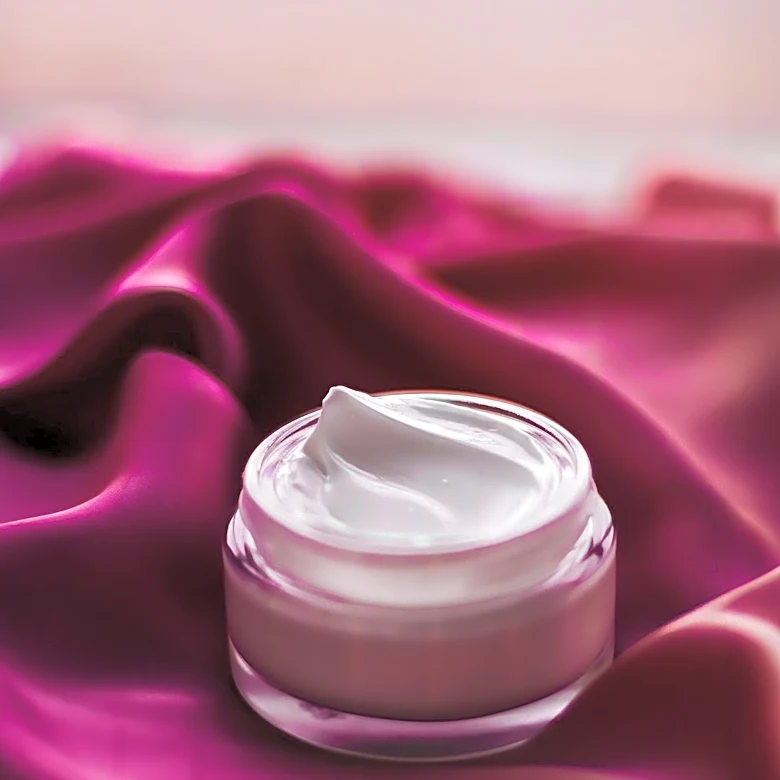 Amazon Offers Discount on Anti-Aging Lip Product, Attracting Attention from Skincare Enthusiasts