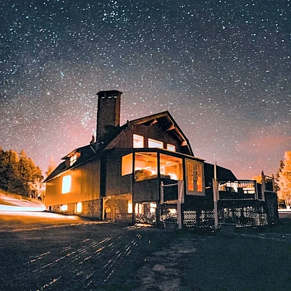 New Hampshire Hostel Thrives as a Unique Business Venture