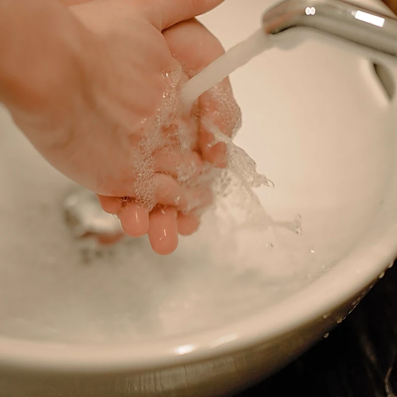 Dermatologists Recommend Hand Washing Over Washcloths to Protect Skin Barrier