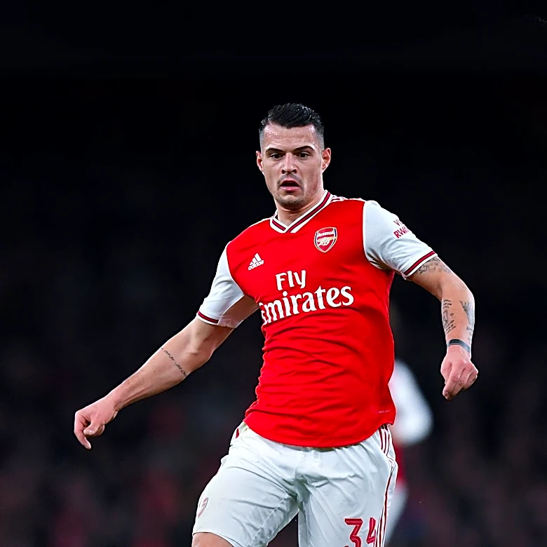 Sunderland Rejects Chelsea's £8m Offer for Granit Xhaka, Declares Midfielder Not for Sale