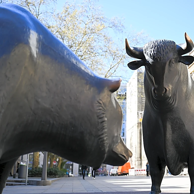 U.S. Stock Futures Rise Amid Renewed Tensions with Iran, Oil Prices Climb