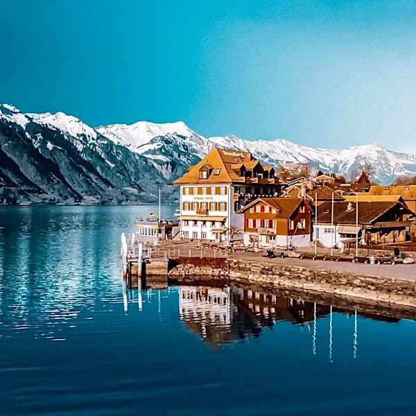World Atlas Highlights New York's Most Charming Lakeside Towns