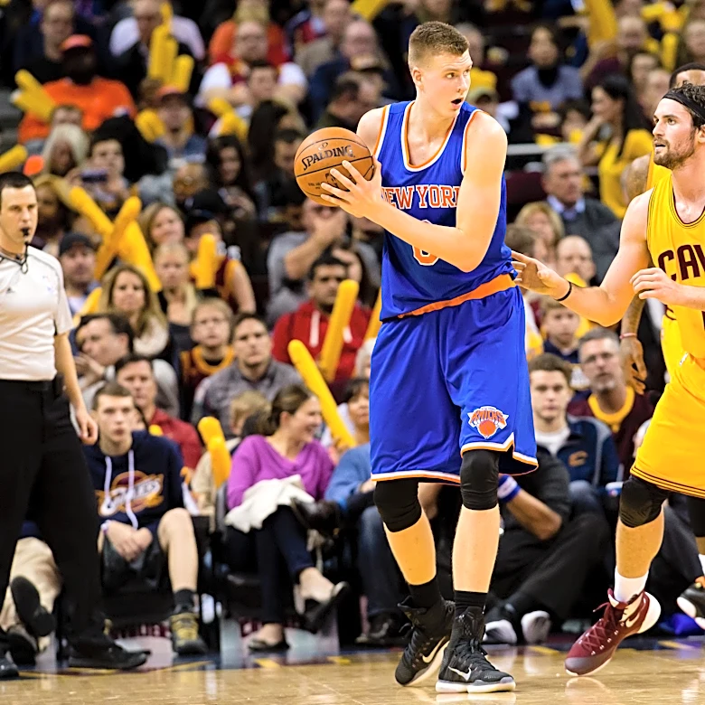 Kristaps Porzingis Signs 2-Year, $40M Deal with Golden State Warriors