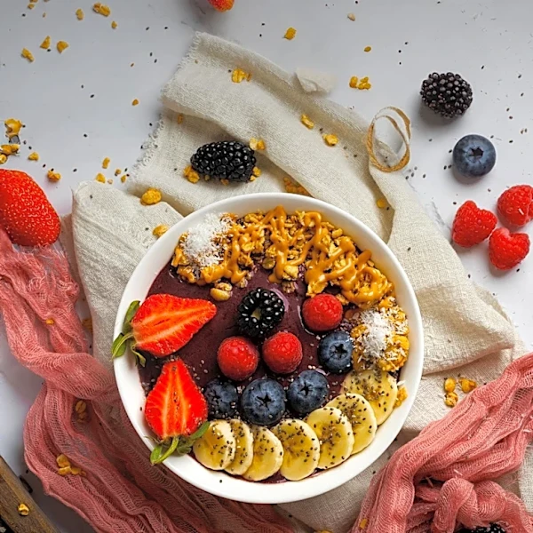 Dietitian Josie Porter Shares High-Fiber, High-Protein Breakfast Formula Inspired by Desserts