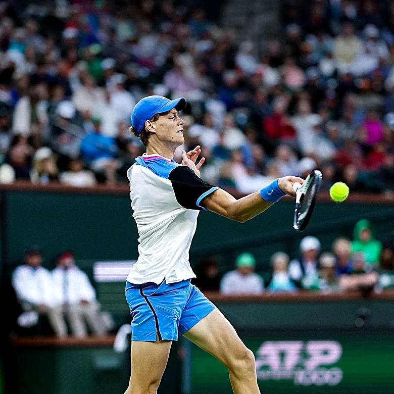 Jannik Sinner Overcomes Five-Set Challenge in Wimbledon Title Defense
