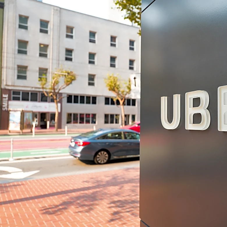 Waymo and Uber Quietly End Partnership in Phoenix, Eye New Opportunities