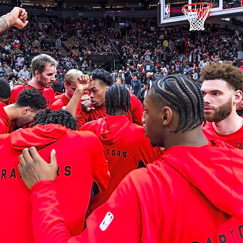 Raptors and Clippers Face Final Hurdle in Kawhi Leonard Trade Negotiations