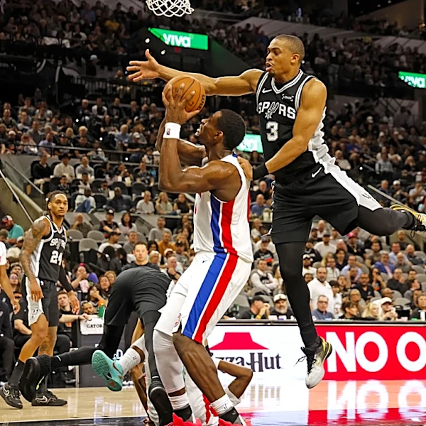 San Antonio Spurs Secure Julian Champagnie with Lucrative Contract Extension