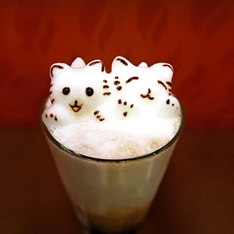 Hello Kitty Cafe Opens in Chicago, Offering Unique Afternoon Tea Experience