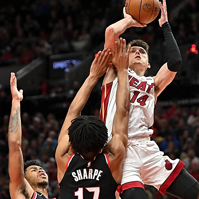 Portland Trail Blazers Secure Robert Williams III with Three-Year Contract Extension