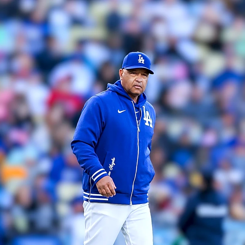 Dodgers Manager Dave Roberts Achieves 1,000th Career Win in Victory Over Athletics