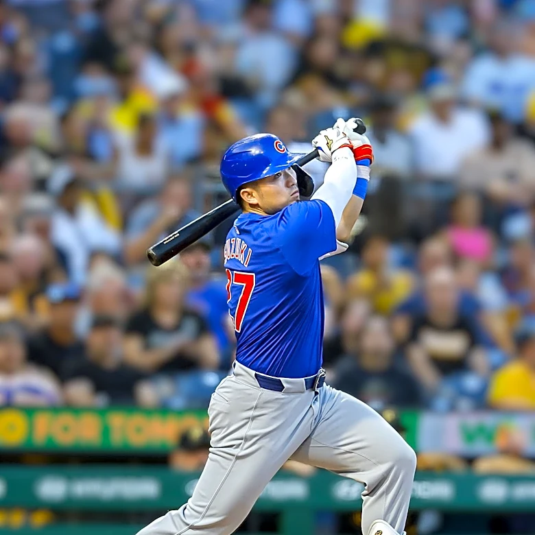 Dansby Swanson Powers Chicago Cubs to Victory Over San Diego Padres