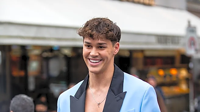 Paris Men's Fashion Week Highlights Minimalist Trends Amid Heatwave