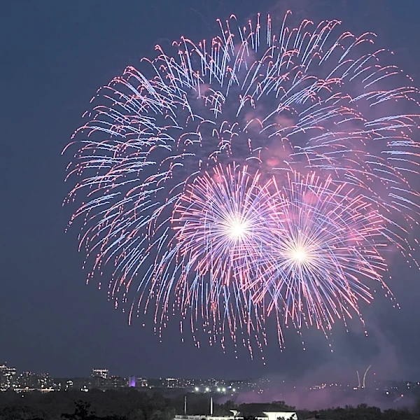 Retailers Launch Major Fourth of July Sales with Discounts on Electronics and Home Goods
