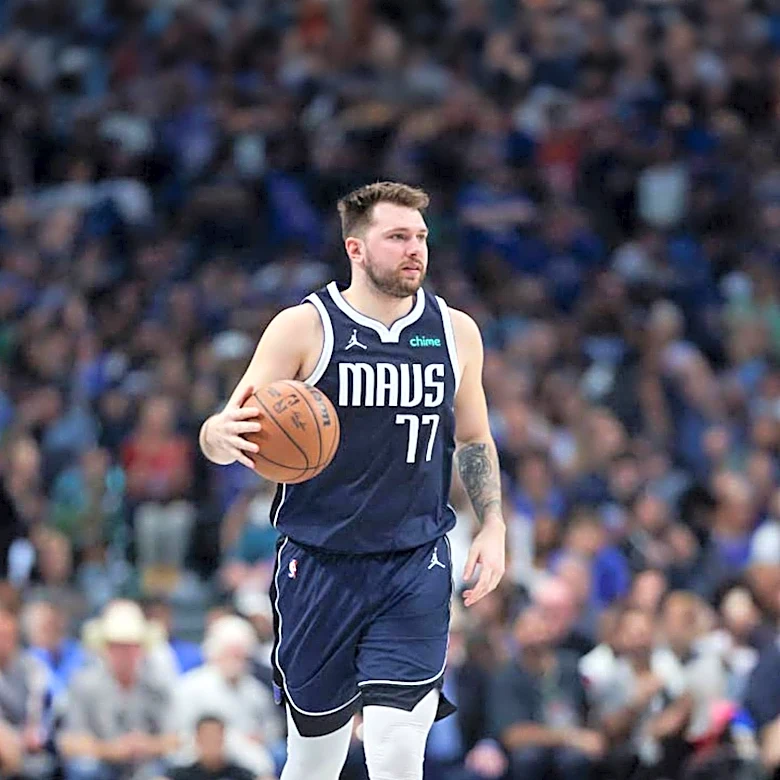 Dallas Mavericks Acquire Santi Aldama in Trade with Memphis Grizzlies for AJ Johnson and Draft Picks