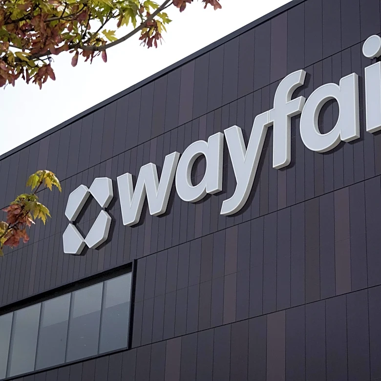 Wayfair Offers Major Discounts on Power Lift Recliner During 4th of July Sale