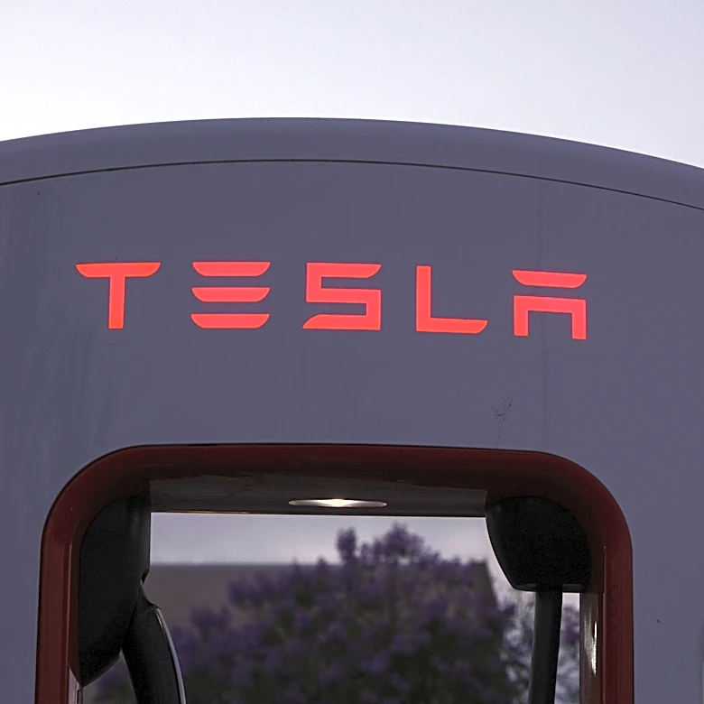 Tesla Reports 25% Increase in Q2 Vehicle Deliveries, Surpassing Expectations