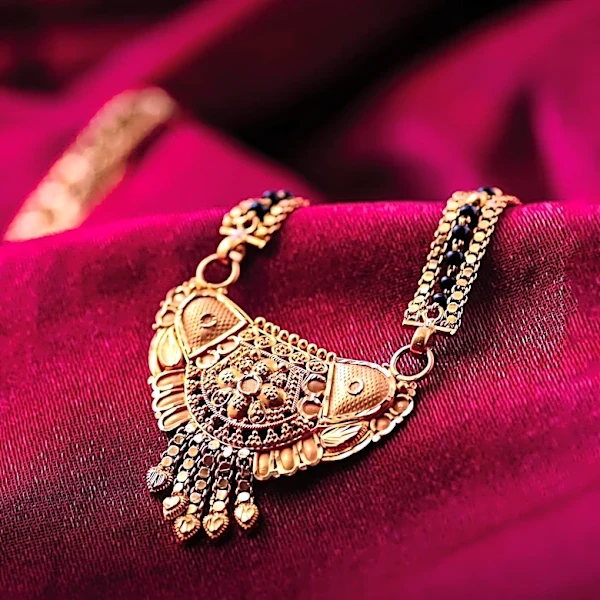 Gold Demand in India Declines Amid Price Rebound; Chinese Buying Increases
