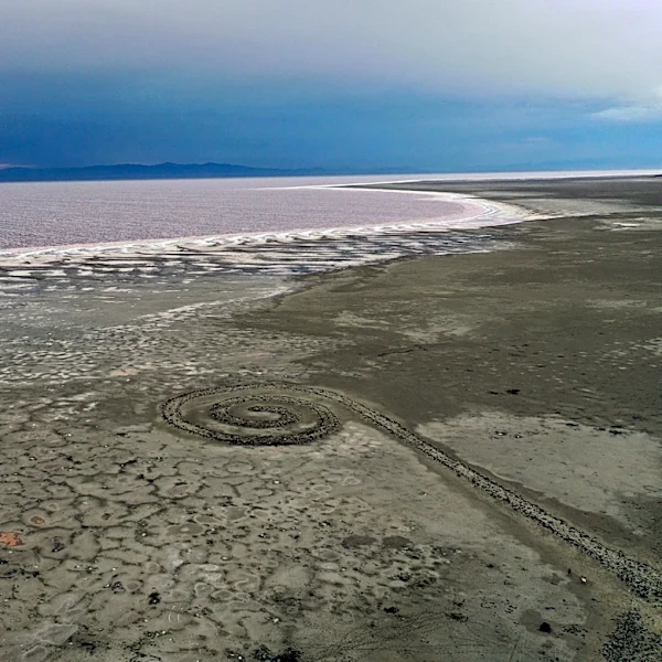 Exploring American Land Art: A Road Trip Through Iconic Works