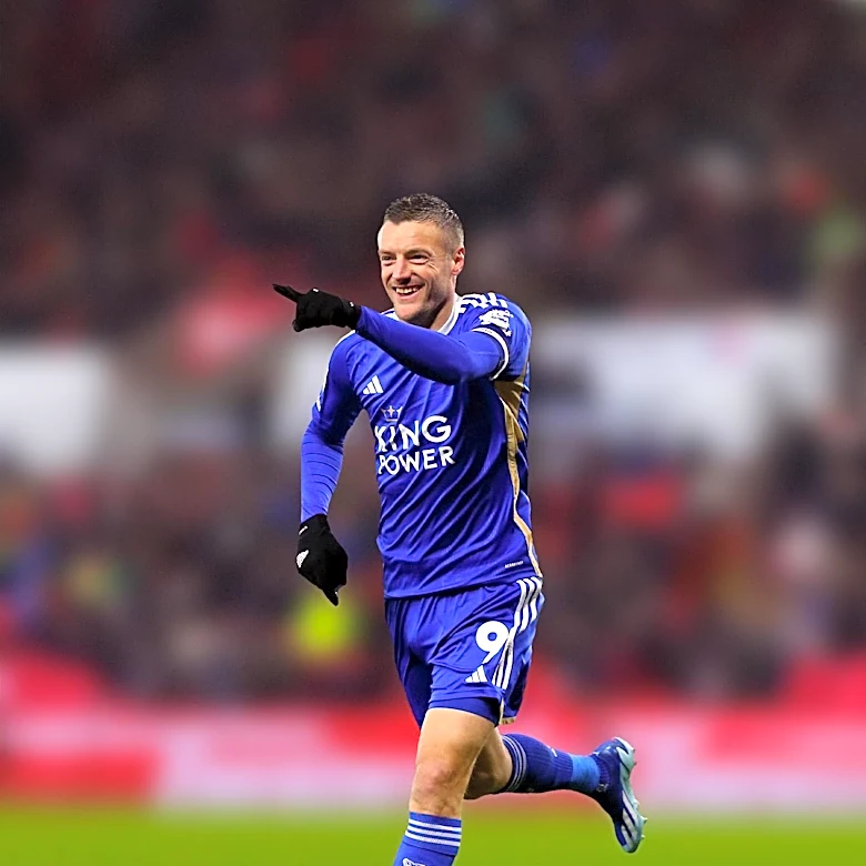 Bradford City Signs Leicester City Midfielder Henry Cartwright