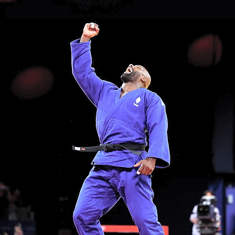 Olympic Judo Medalist Paltchik Auctions Gi to Support ZAKA PTSD Treatment