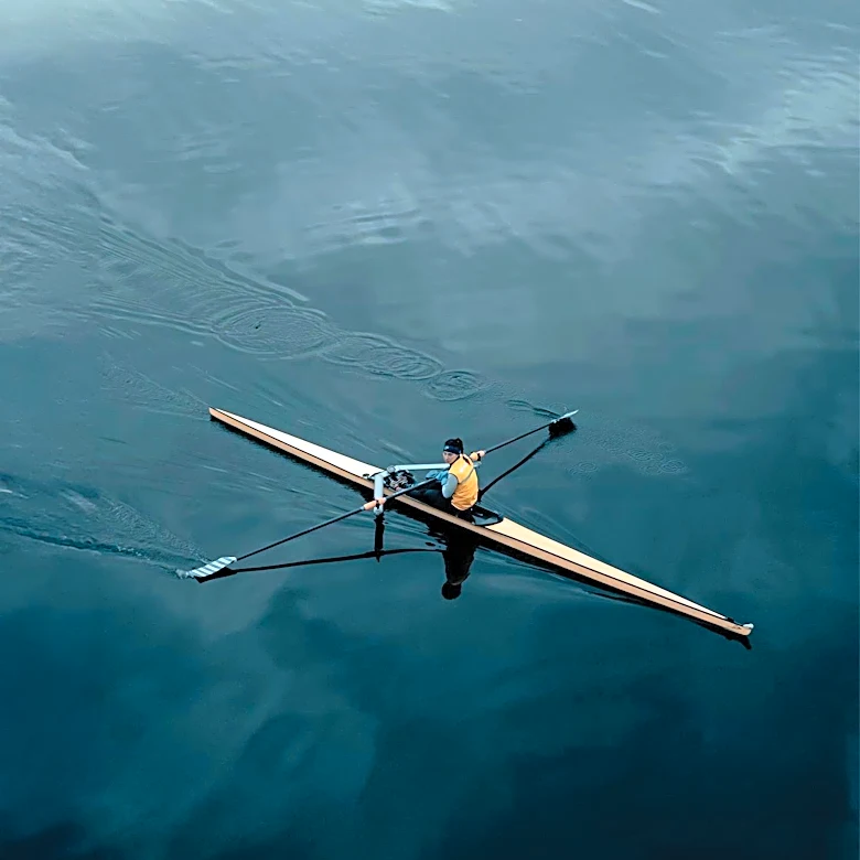 Kelsey Pfendler Completes Record-Breaking Solo Row from California to Hawaii