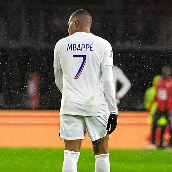 Kylian Mbappé's World Cup Performance Sets New Records and Challenges