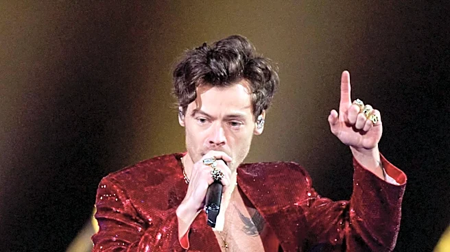 Harry Styles Pays Tribute to One Direction Bandmates During Final Wembley Show