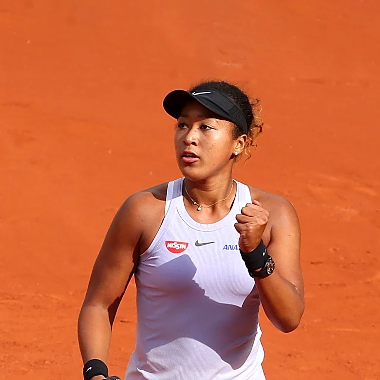 Naomi Osaka Defeats World No. 1 Aryna Sabalenka to Reach Wimbledon Quarterfinals