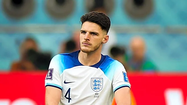 England's Declan Rice Receives Early Yellow Card in World Cup Match Against Mexico