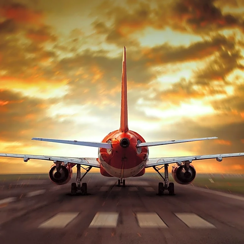EasyJet Agrees to $7.3 Billion Takeover by U.S. Firm Castlelake
