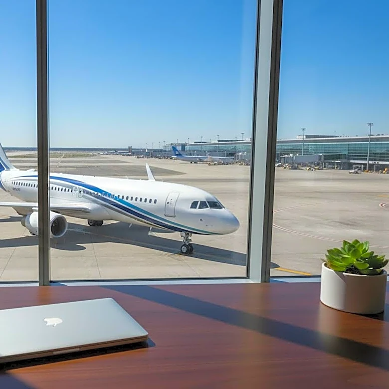 Castlelake Proposes $7.3 Billion Takeover of EasyJet Amid Aviation Sector Challenges