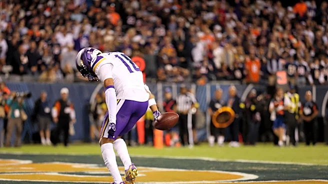 Minnesota Vikings Consider Signing Leonard Floyd to Bolster Defense