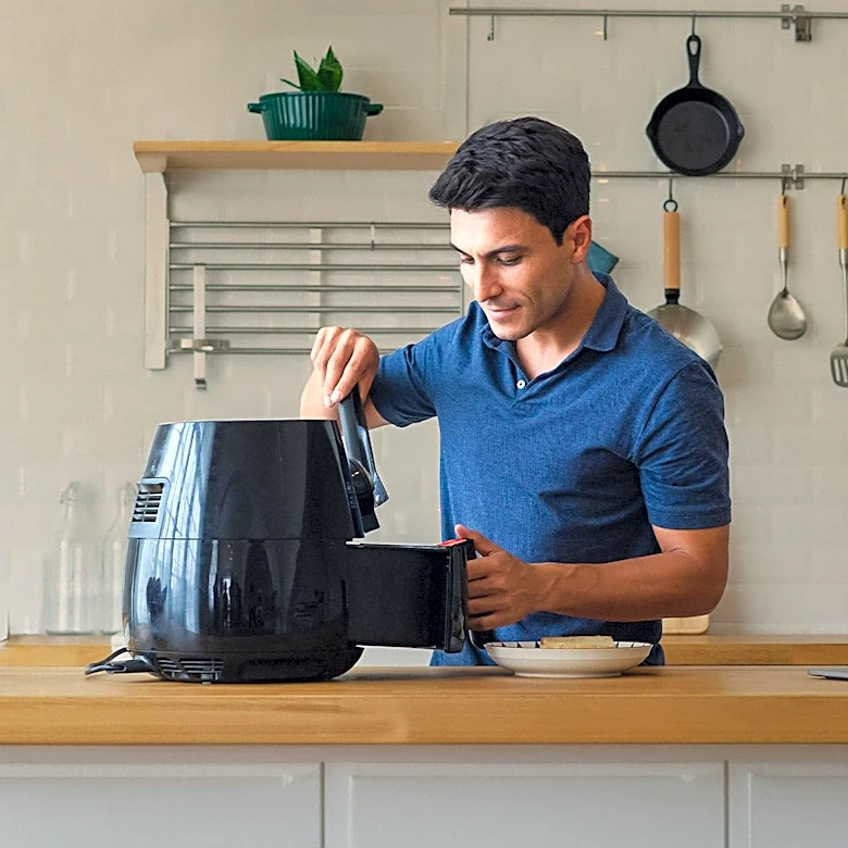 Ninja Flip Air Fryer Offers Versatile Cooking Solution with 40% Discount
