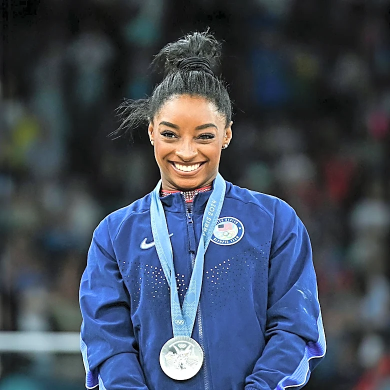 Simone Biles Clarifies Her Invitation to Taylor Swift and Travis Kelce's Wedding