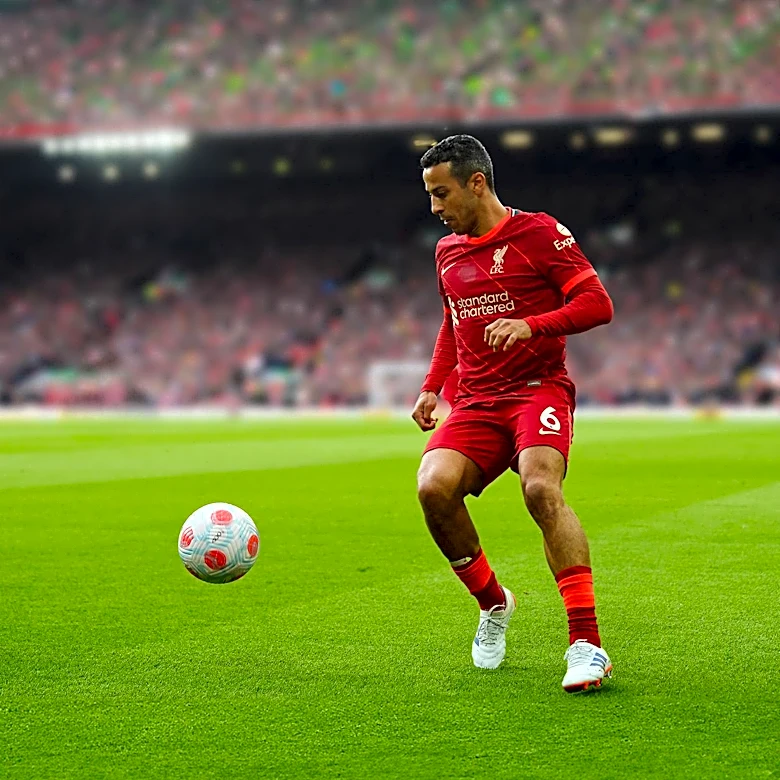 Liverpool Leads Race to Sign Mexican Wonderkid Gilberto Mora