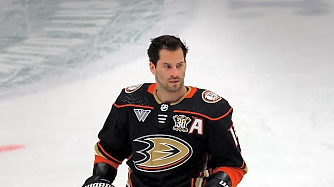 Anaheim Ducks Re-Sign Tyson Hinds to Two-Year Contract Extension