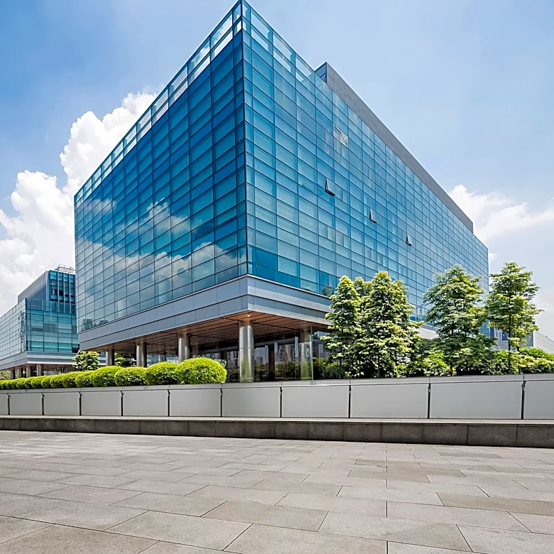 CBRE Offers Strata Office Portfolio at Riverfront High Street Centre for Sale Amid Market Tightening