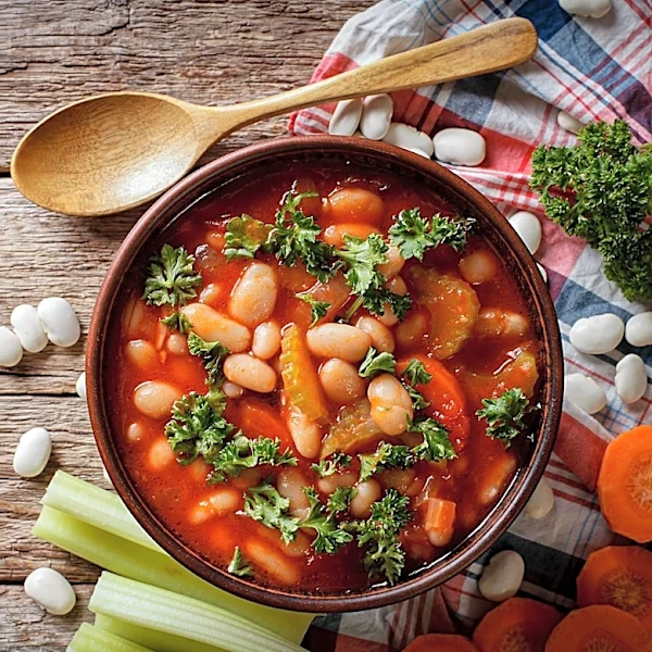 Chef Crystal Introduces Summer Minestrone Soup on Cooking Corner