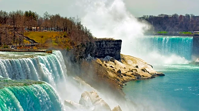 Niagara Falls Hotel Stay Highlights Discrepancy Between Instagram and Reality