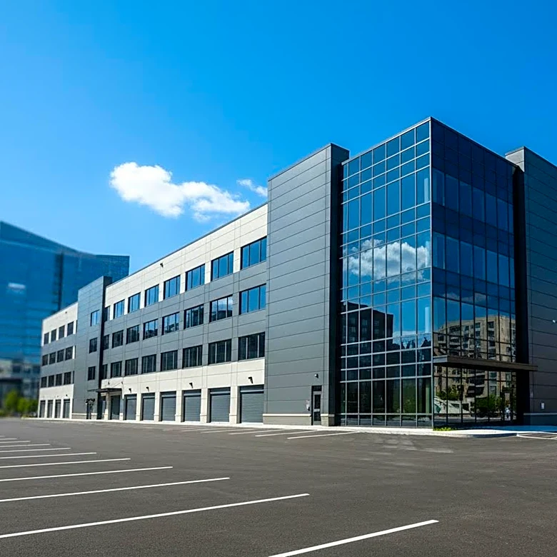 Marcus  Millichap Completes Sale of 916-Unit Self-Storage Facility in Chicago