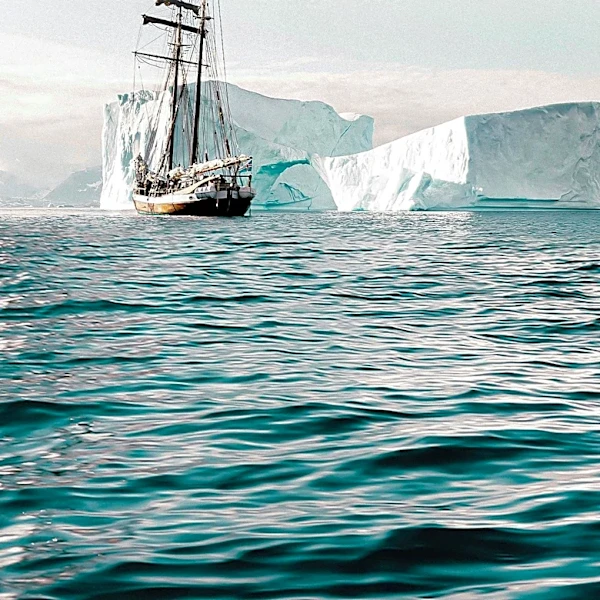 DRIFT Energy's High-Tech Sailing Ships to Produce Green Hydrogen at Sea