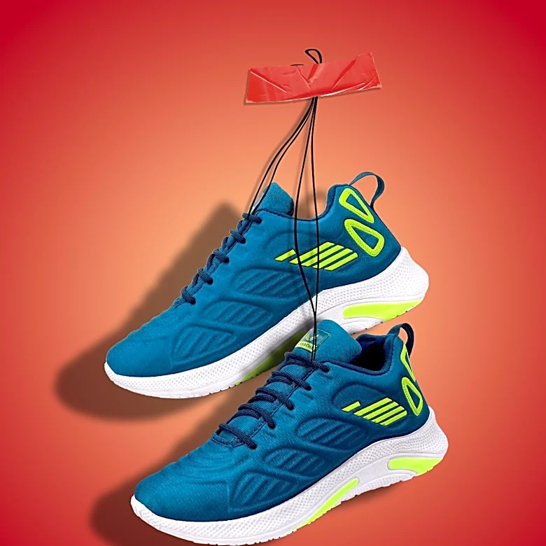 Hoka Releases Clifton 11, Offering Discounts on Clifton 10 for Walking Enthusiasts