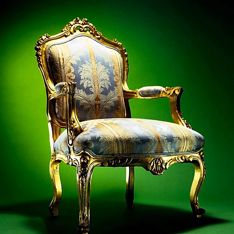 AENDRE Group Initiates Major Luxury Furniture Sale Amid London Hospitality Shift