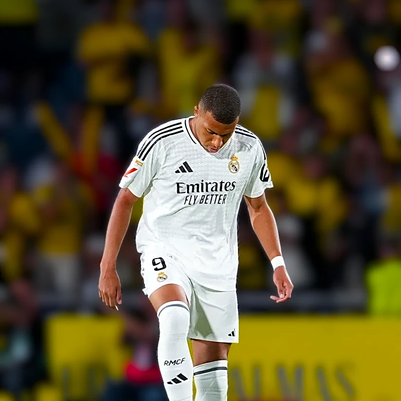 Kylian Mbappé Scores Eighth World Cup Goal, Faces Ankle Injury Concerns
