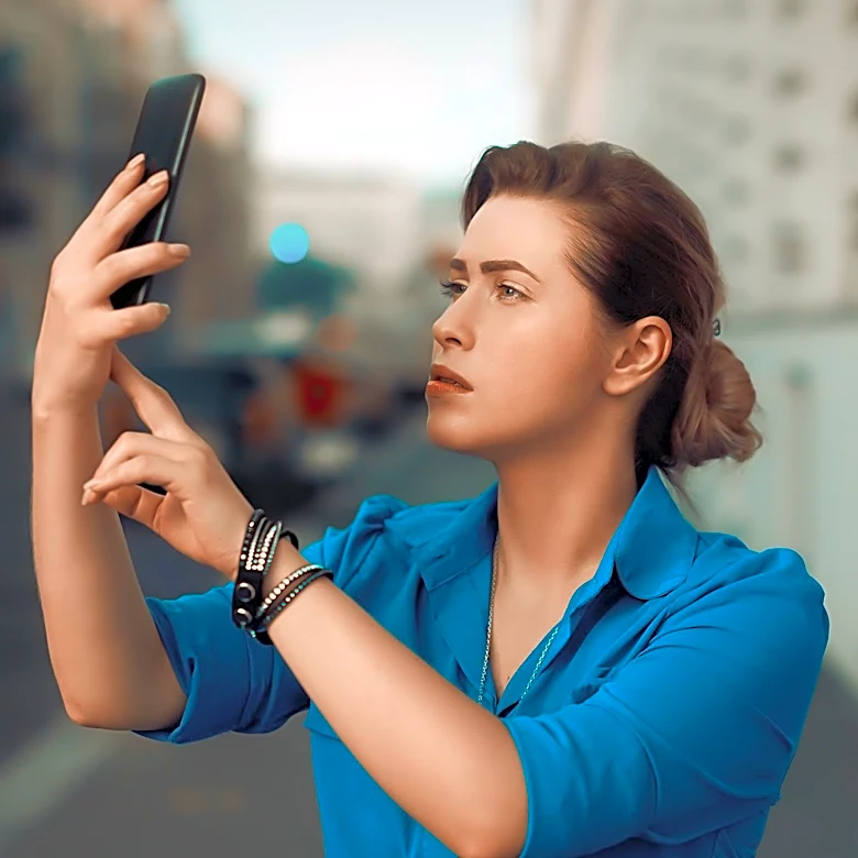 Exploring the Concept of a Social Self-Portrait in Modern Society