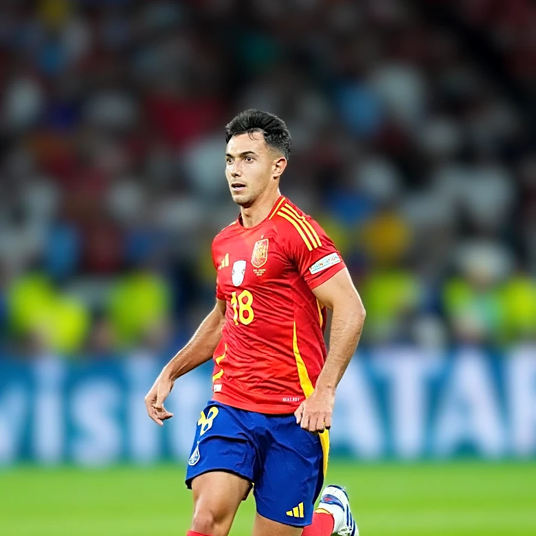 Spain's Pedri Benched for World Cup Quarterfinal Against Belgium