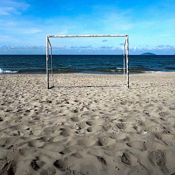 Beach Soccer Legend Alessandro Canale Showcases Unique Talent in Venice