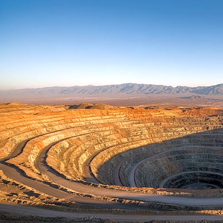 Hudbay Minerals Advances Constancia Mine Expansion with Regulatory Approval